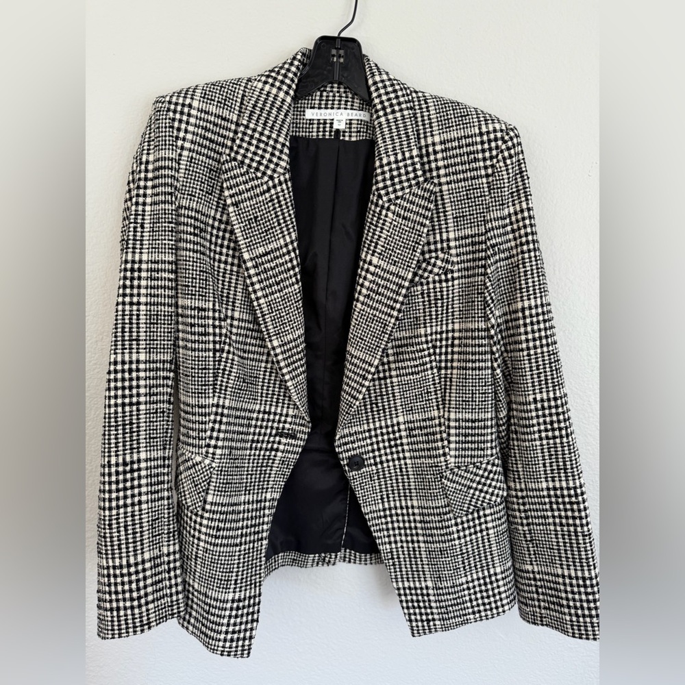 New Veronica Beard suit jacket size 10